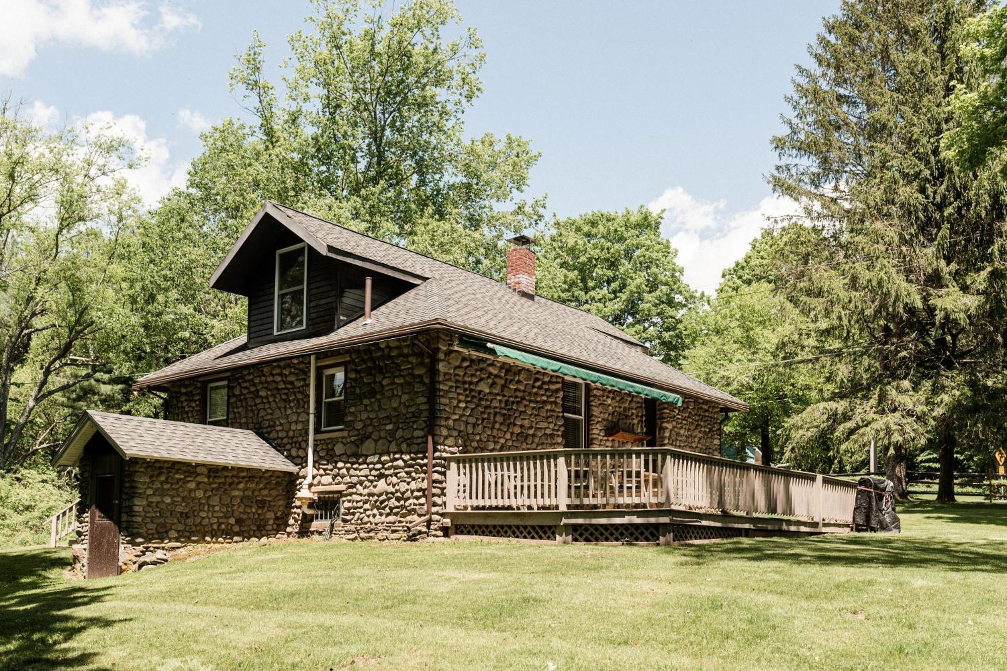 Antrim Streamside Hotel Livingston Manor Exterior foto