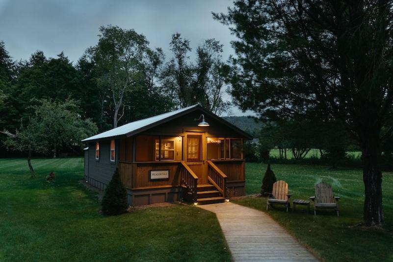 Antrim Streamside Hotel Livingston Manor Exterior foto